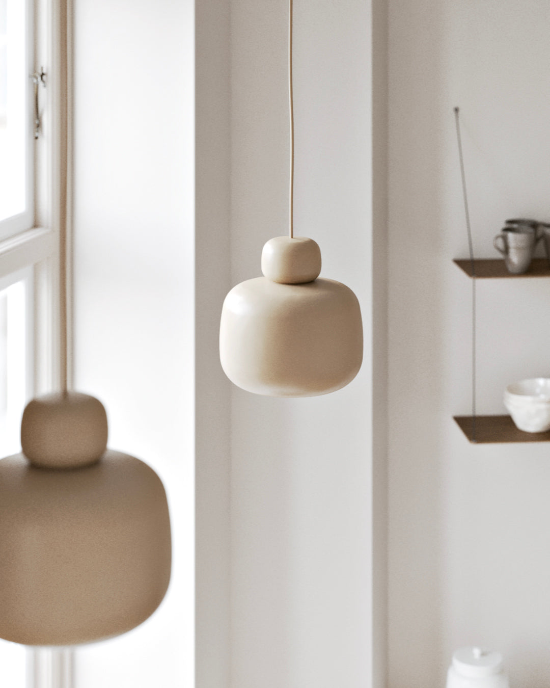 Stone pendant (Large) - Beige