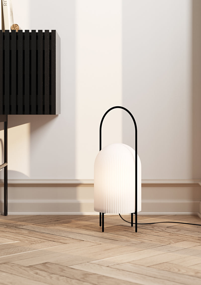 Ghost floor lamp cUL