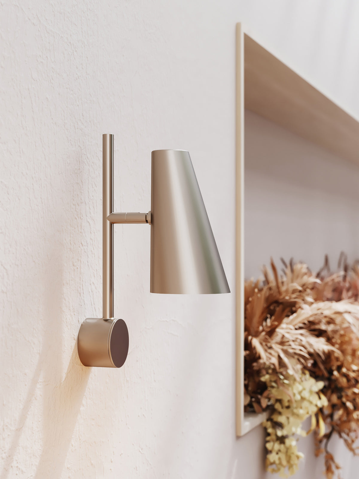 Cono wall lamp - Brushed metal finish