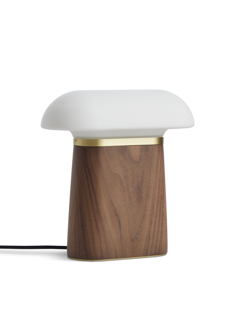 Nova table lamp - Walnut cUL