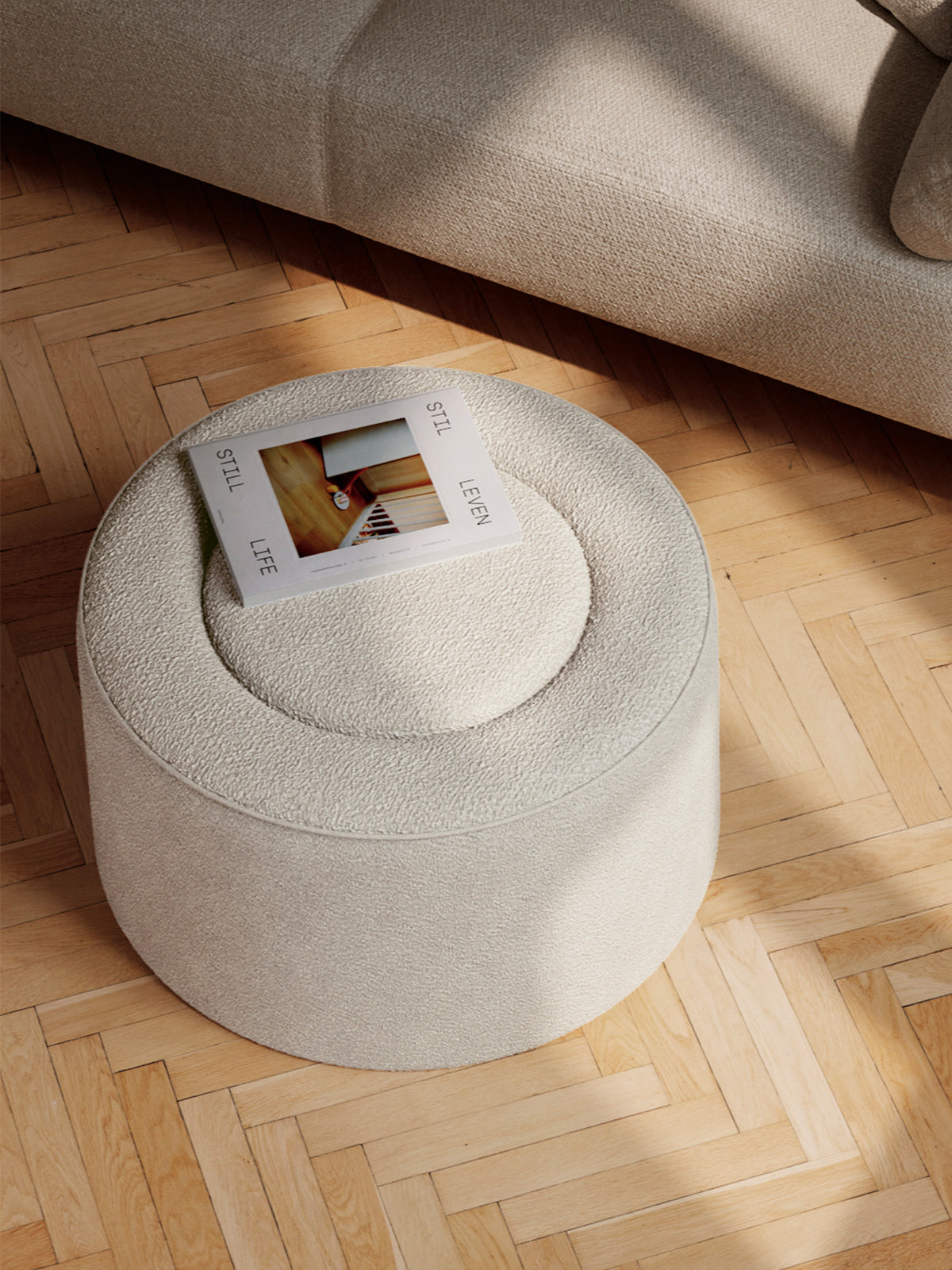 Praline pouf (Ø78 cm) - Natural bouclé