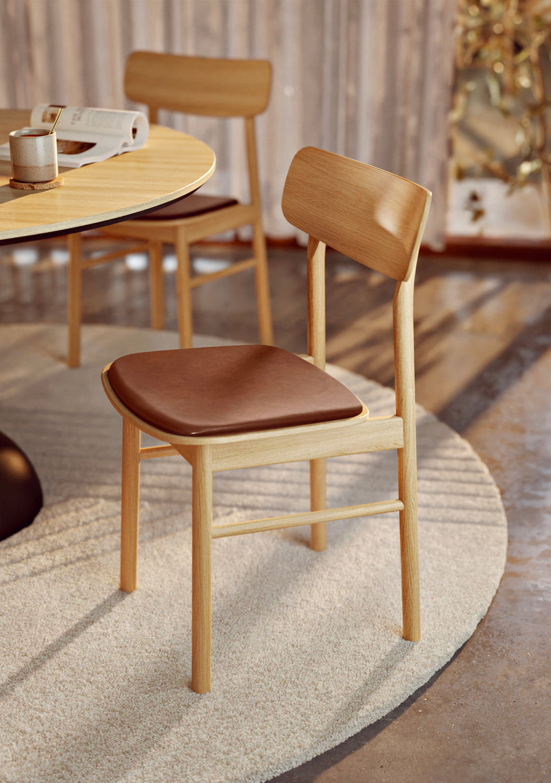Soma dining chair - Oiled oak W/Leather