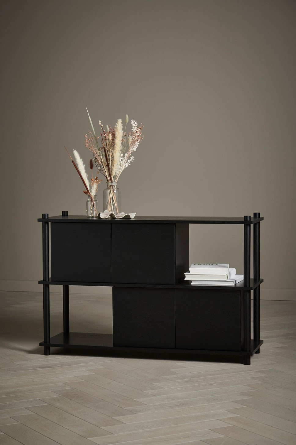 Elevate shelf E - Black