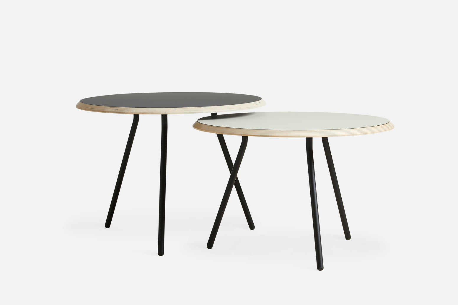 Soround coffee table - Black (Ø60xH44,50)