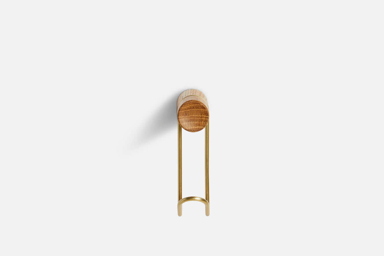 Around wall hanger (Small) - Oak/satin brass