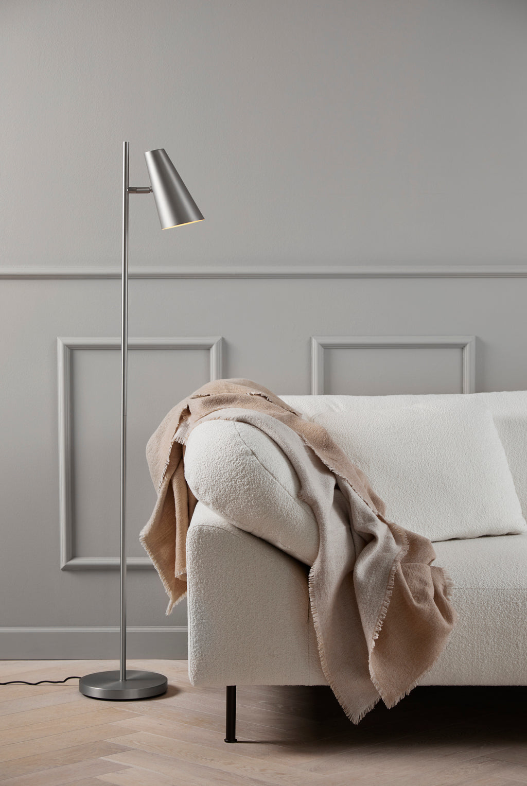 Cono floor lamp - Satin