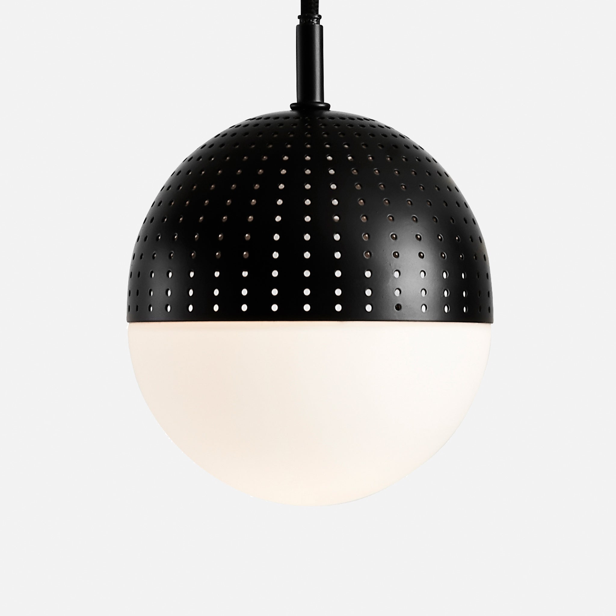 Dot pendant (Small) - Black