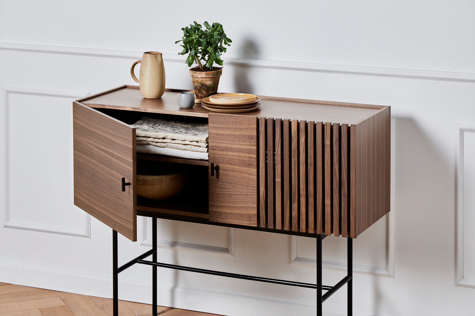 Array sideboard (120 cm) - Walnut