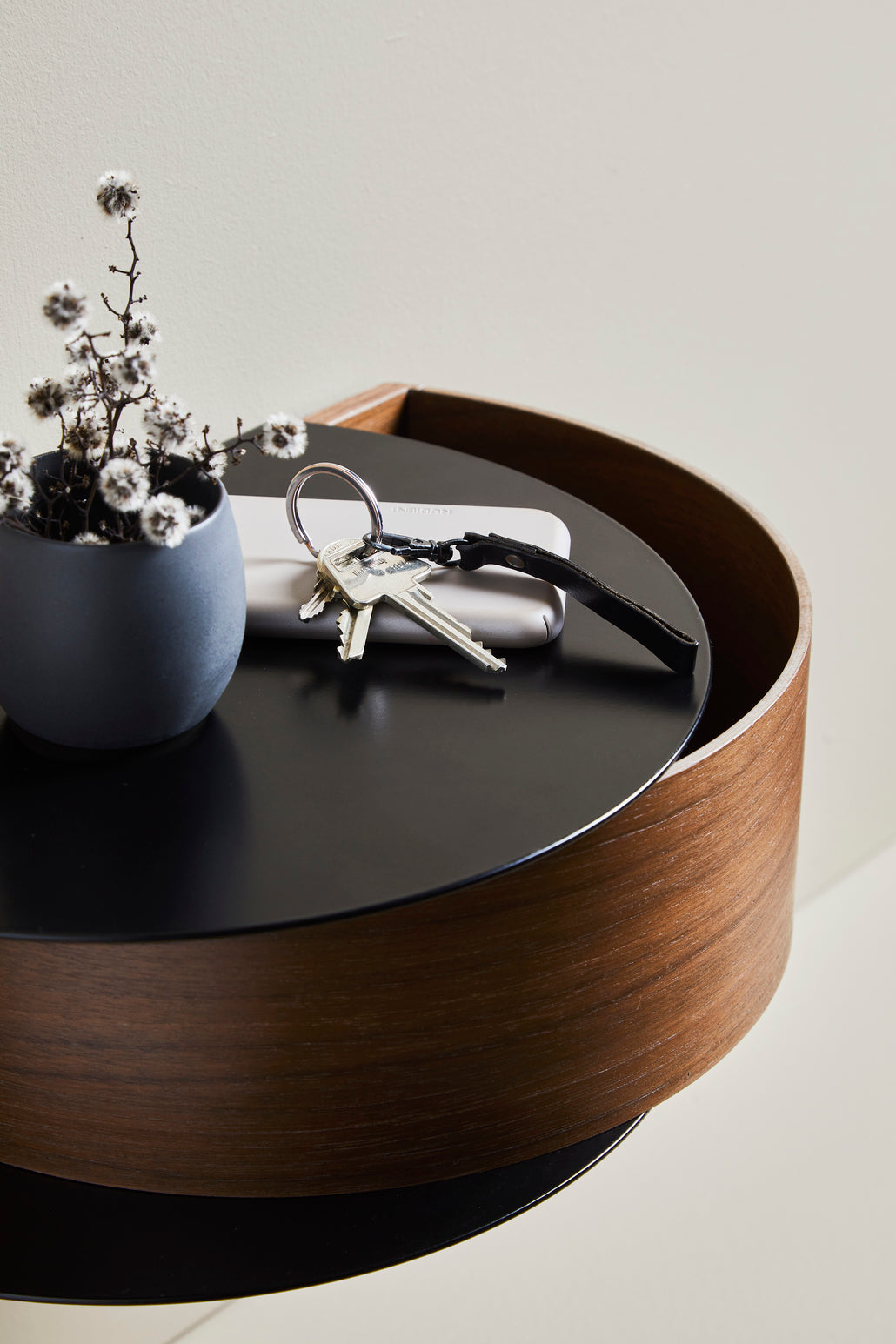 Wallie wall drawer - Walnut