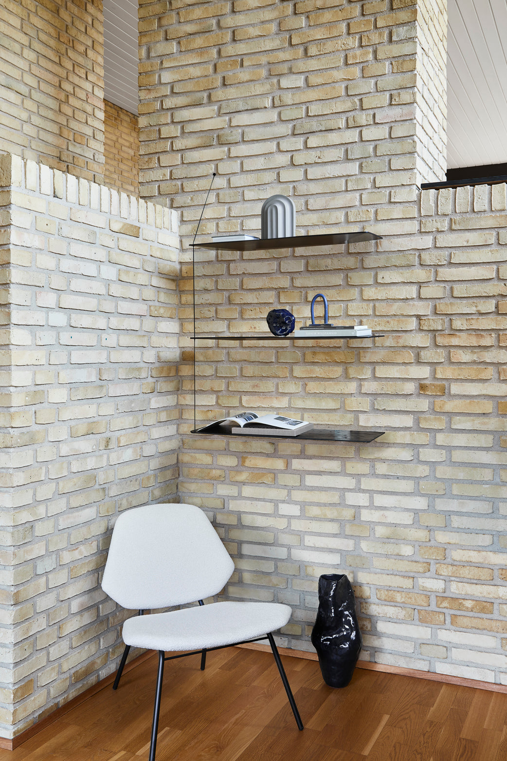 Lean lounge chair - Ivory