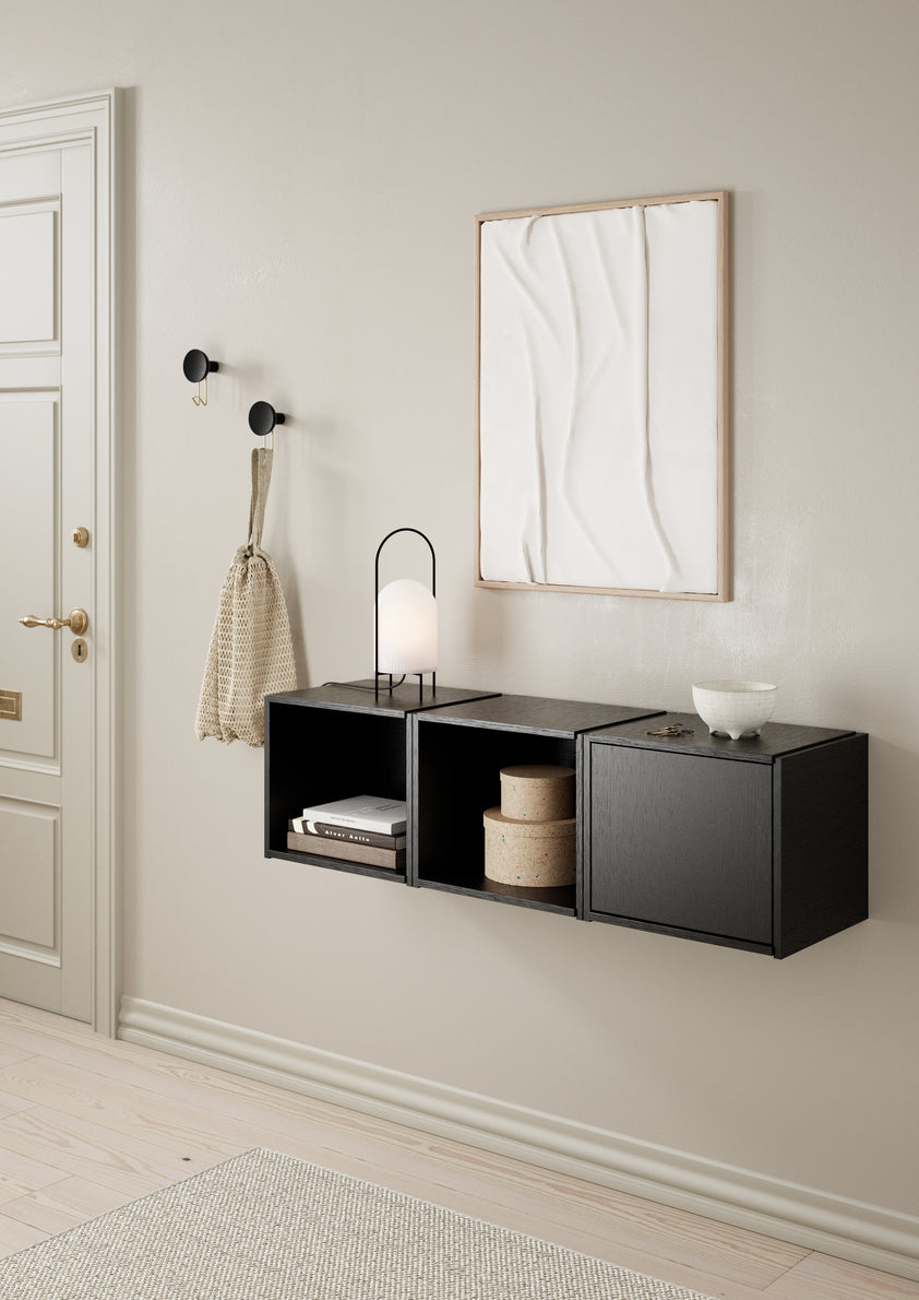 Bricks wall mount