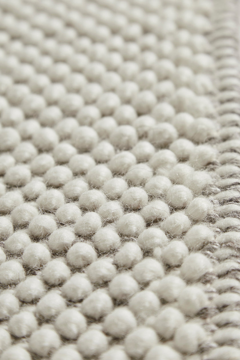 Tact rug (200 X 300) - Off white