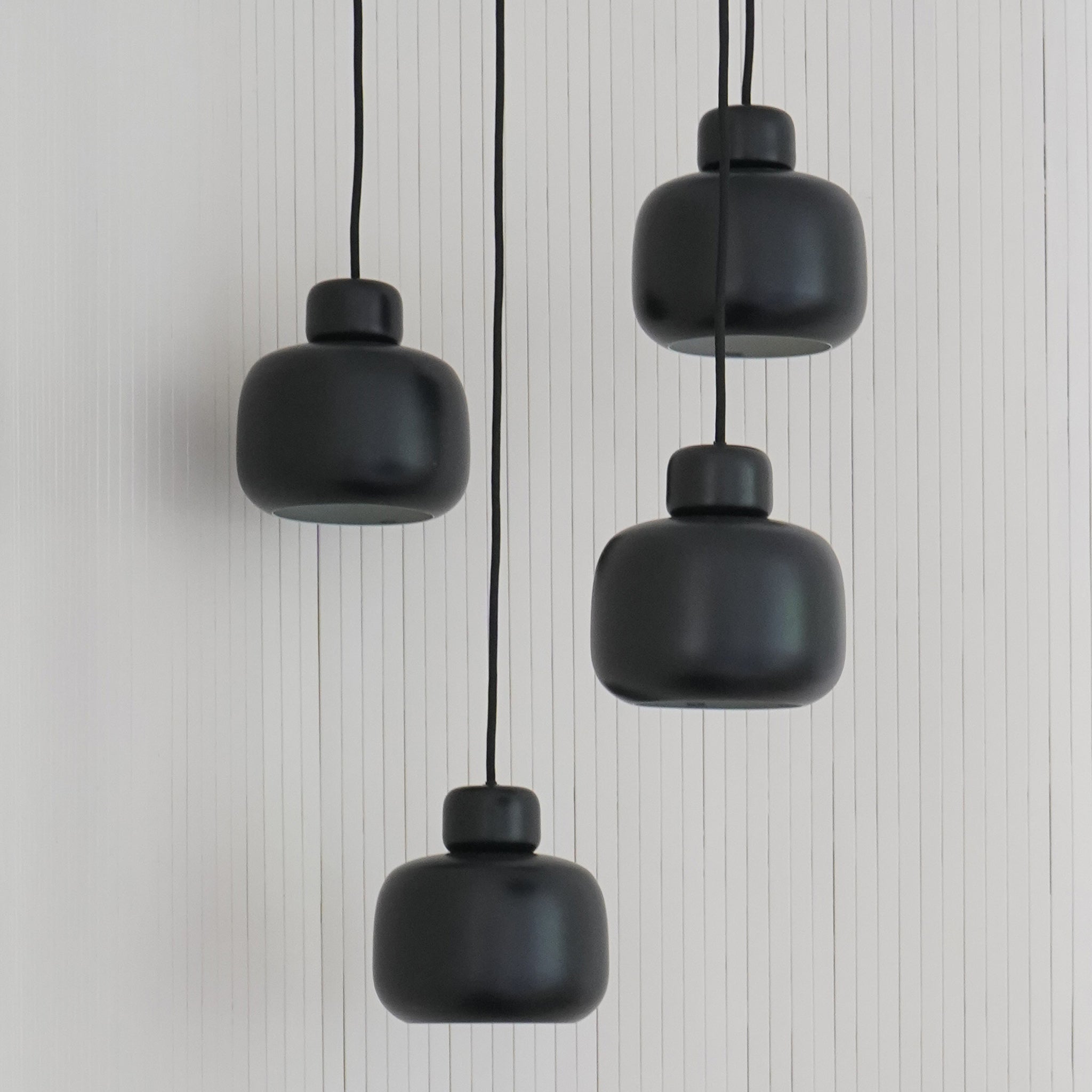 Stone pendant (Small) - Black